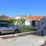Apartament With A Parking Space Mali Lošinj